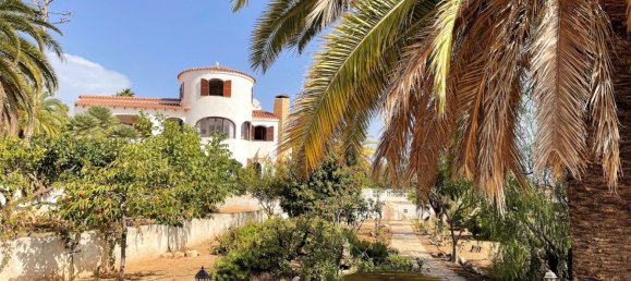 6 bedrooms Villa in Calp, Spain No. 4522 2