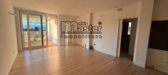 3 bedrooms Apartment in Treviso, Italy No. 220809 16