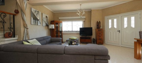 4 Schlafzimmer Haus in Deryneia, Cyprus, Nr. 23912 5