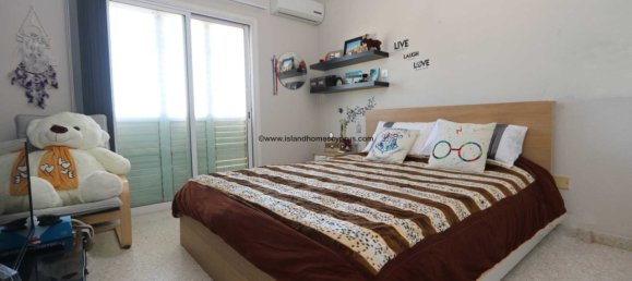 4 Schlafzimmer Haus in Deryneia, Cyprus, Nr. 23912 11