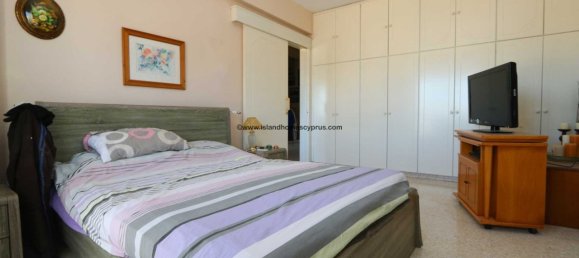 4 Schlafzimmer Haus in Deryneia, Cyprus, Nr. 23912 8