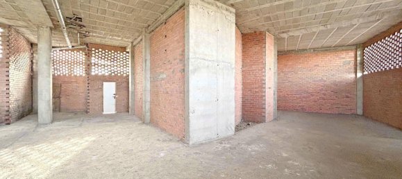 1 bedroom Commercial property in Culleredo, Spain No. 158806 12