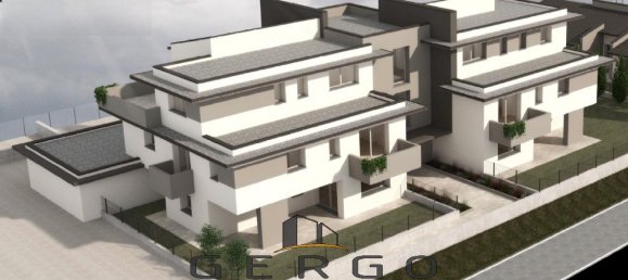 Apartamento de 3 divisões em Pordenone, Italy N.º 33077 16