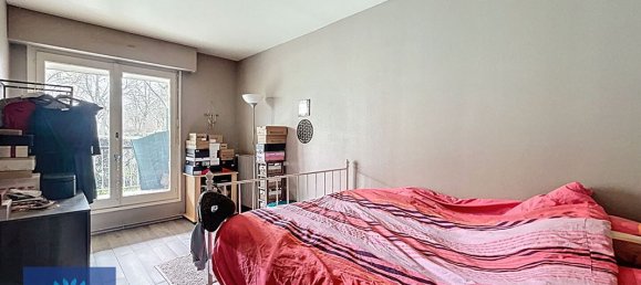 2 bedrooms Apartment in Evry, France No. 129978 4