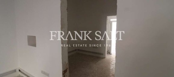 Tienda en Sliema, Malta 60 m² No. 12225 3