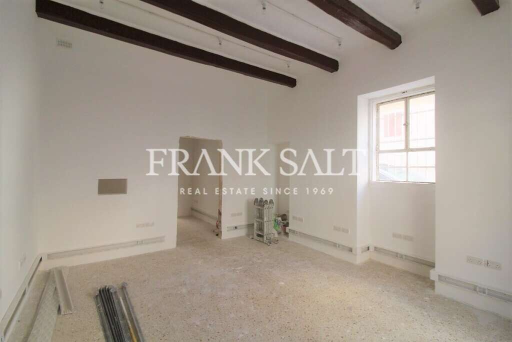 Tienda en Sliema, Malta 60 m² No. 12225