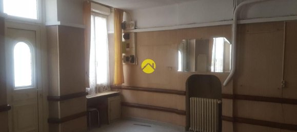 Apartamento de 9 dormitorios en Le Blanc, France No. 246989 4