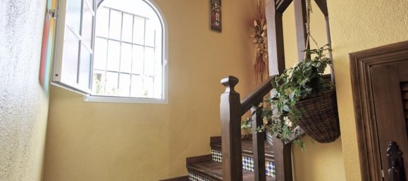 Adosado de 3 dormitorios en Benahavís, Spain No. 58532 8