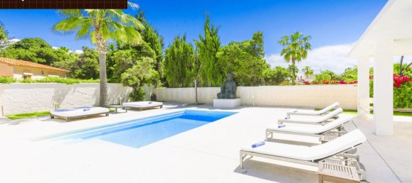 4 bedrooms Villa in Marbella, Spain No. 118098 22