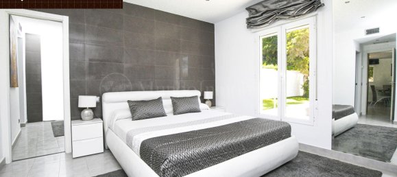 4 bedrooms Villa in Marbella, Spain No. 118098 14