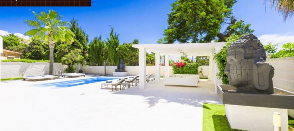 4 bedrooms Villa in Marbella, Spain No. 118098 25