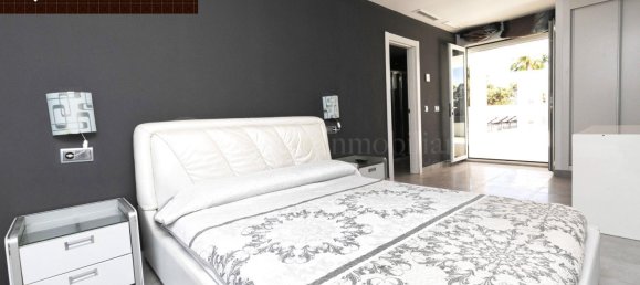 4 bedrooms Villa in Marbella, Spain No. 118098 11