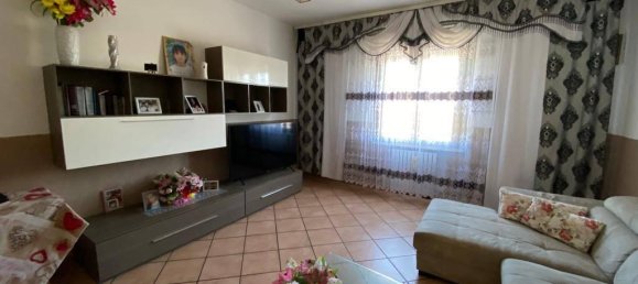 4غرفة شقة في Quistello, Italy رقم 111343 2