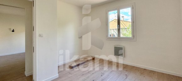 2 bedrooms House in Roquemaure, France No. 360880 8