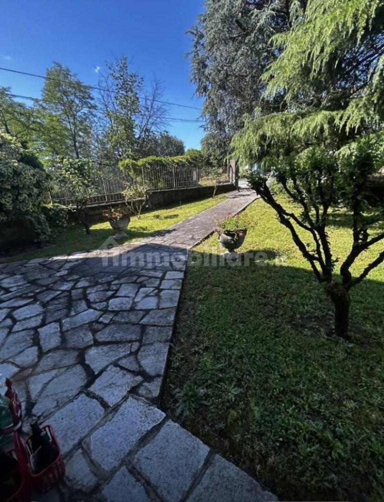 6 bedrooms House in Maranzana, Italy No. 351264