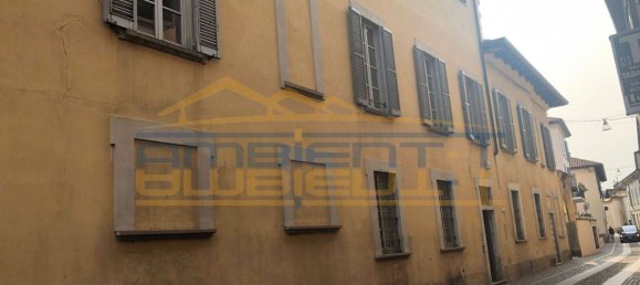 4غرفة مكتب في Merate, Italy رقم 165529 2