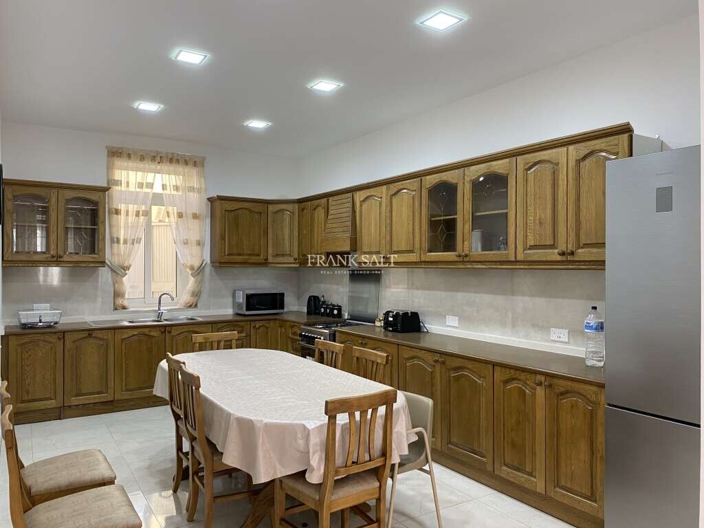 4 bedrooms Townhouse in Rabat, Malta No. 10401