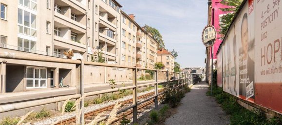 مرآب في Linz, Austria 12متر مربع رقم 129097 14