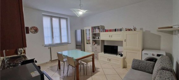 Apartamento de 2 divisões em Lomazzo, Italy N.º 183330 2