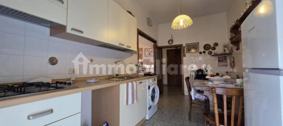3 bedrooms Apartment in Florence, Italy No. 361820 2