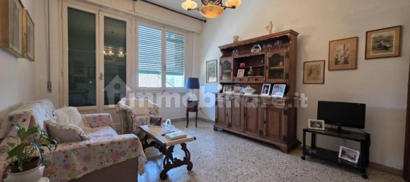 3 bedrooms Apartment in Florence, Italy No. 361820 5