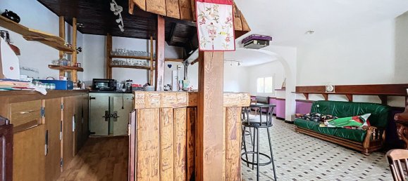 3 bedrooms House in Saint-Martin-le-Beau, France No. 70296 5