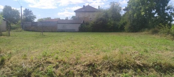 1200m² Land in Saint-Simeon-de-Bressieux, France No. 349720 2
