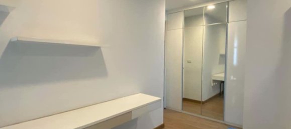 Condominio de 2 dormitorios en Huai Khwang, Thailand No. 4361 6