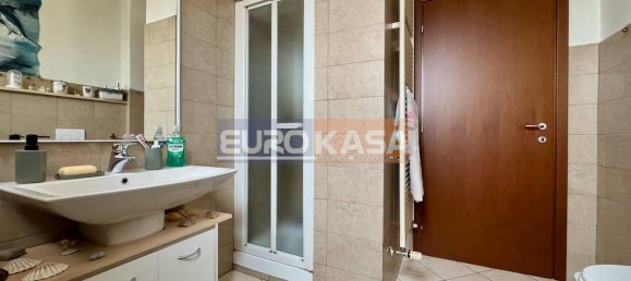 2 rooms Apartment in Osio Sotto, Italy No. 14599 7