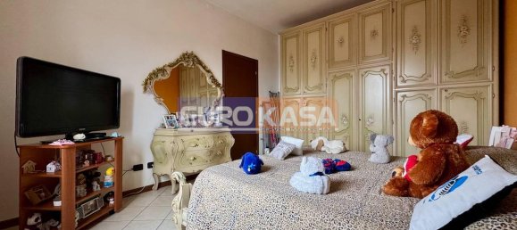 2 rooms Apartment in Osio Sotto, Italy No. 14599 11