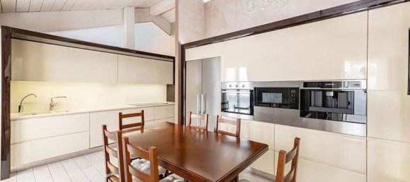 Пентхаус с 4 комнатами в Сереньо, Италия № 13535 4