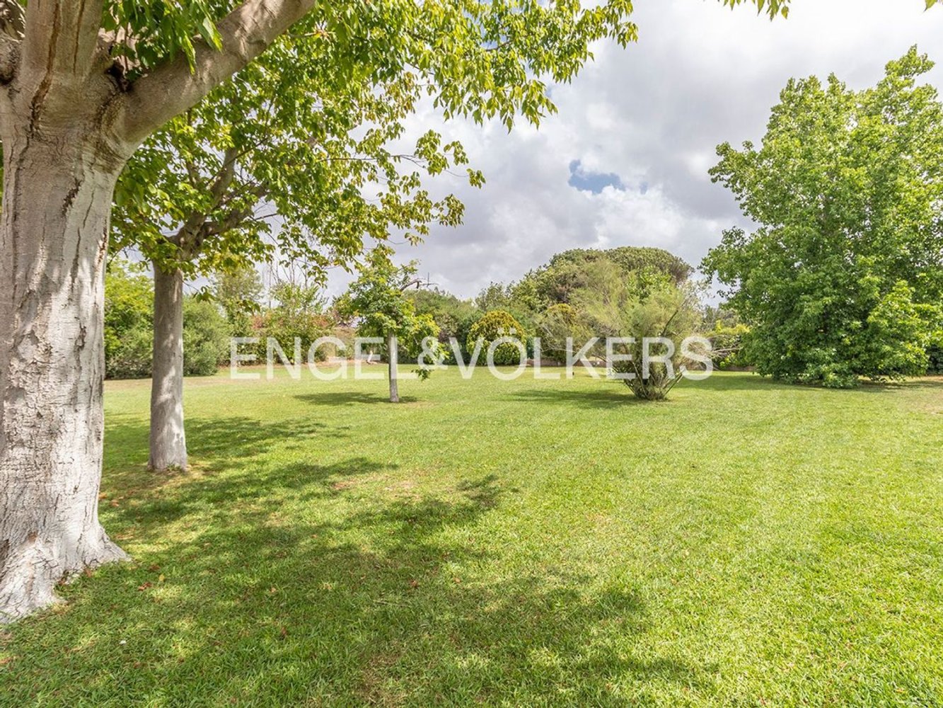 6 bedrooms House in Rome, Italy No. 318837