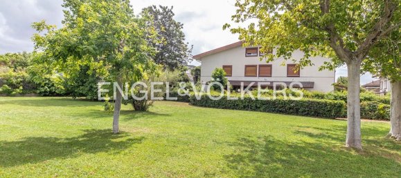 6 bedrooms House in Rome, Italy No. 318837 13