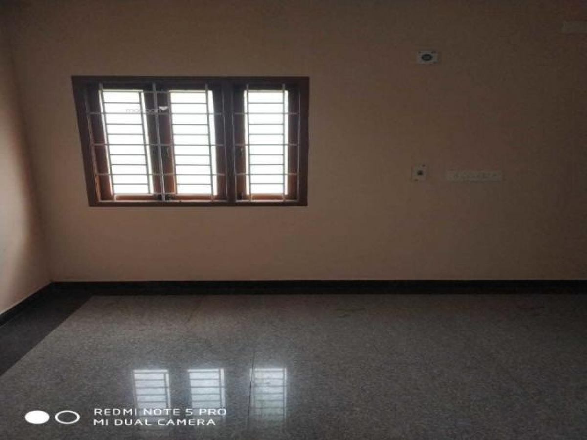 2 bedrooms House in Chennai, India No. 61195