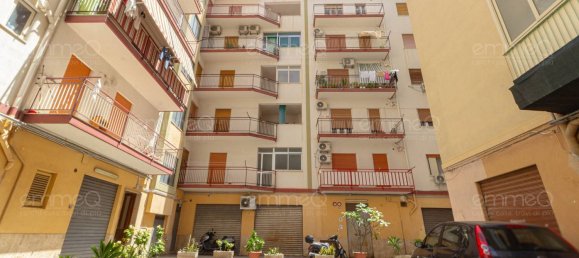 3 Schlafzimmer Wohnung in Palermo, Italy, Nr. 319336 4