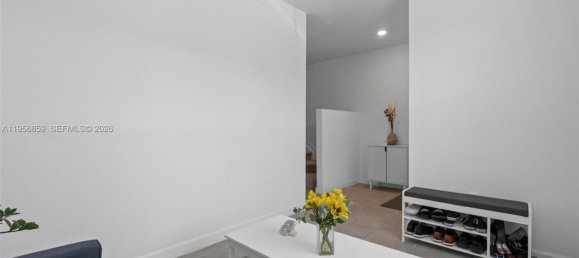 3 dormitorios villa en venta en Miami, Miami-Dade, Florida, USA № 615308 26
