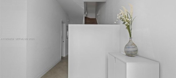 3 dormitorios villa en venta en Miami, Miami-Dade, Florida, USA № 615308 29
