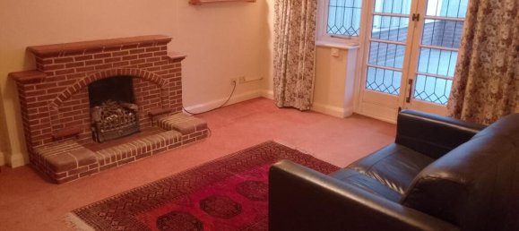 4 Schlafzimmer Bungalow in Leatherhead, United Kingdom, Nr. 10436 12