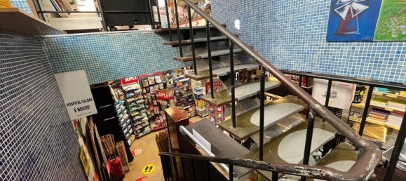 199m² Commercial property in Caldas da Rainha, Portugal No. 236217 17