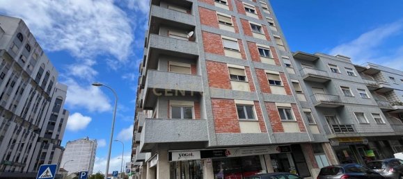 199m² Commercial property in Caldas da Rainha, Portugal No. 236217 3