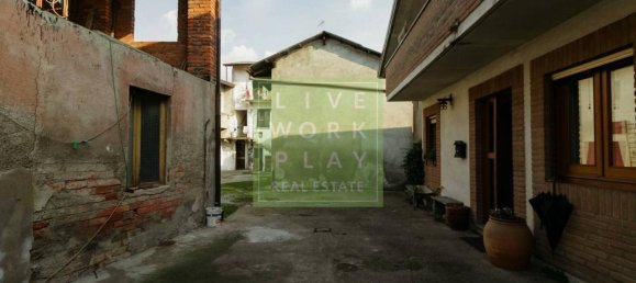 3-Zimmer Villa in Milan, Italy, Nr. 242584 5