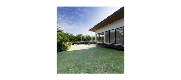 6 bedrooms Villa in Cascais, Portugal No. 102862 3