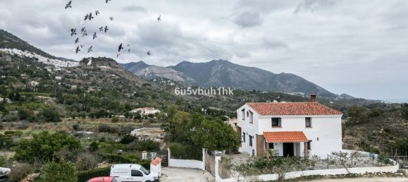 Villa de 4 dormitorios en Mijas, Spain No. 148226 3