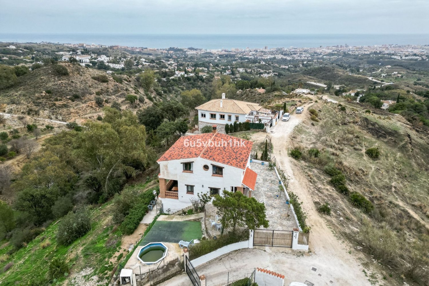Villa de 4 dormitorios en Mijas, Spain No. 148226
