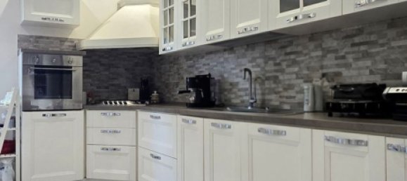 Квартира с 3 комнатами в Рим, Италия № 297857 5