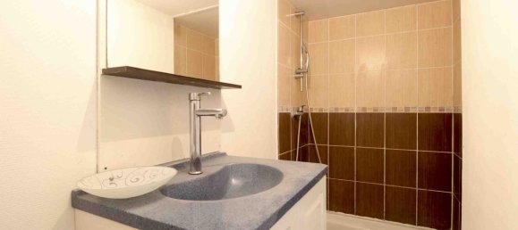 4 chambres Maison à Châtillon-Coligny, France No. 254253 11