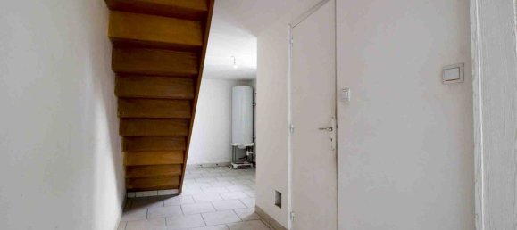 4 chambres Maison à Châtillon-Coligny, France No. 254253 9