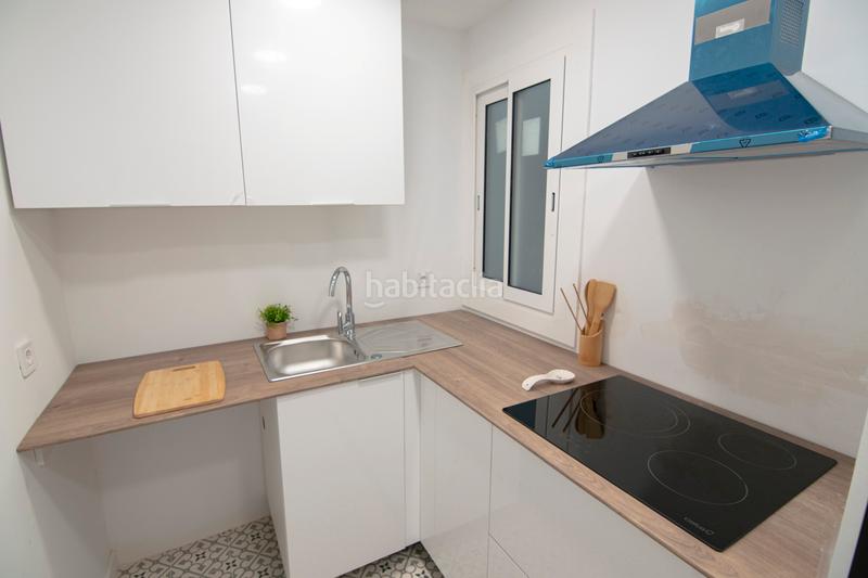 3 chambres Appartement à Barcelona, Spain No. 240507