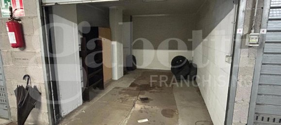 16m² Garage in Marino, Italy No. 158917 6