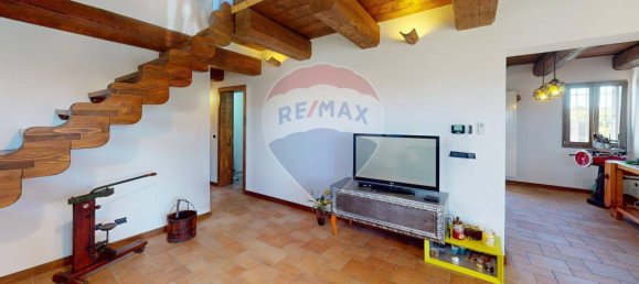 3 Schlafzimmer Villa in Ferrara, Italy, Nr. 307331 12